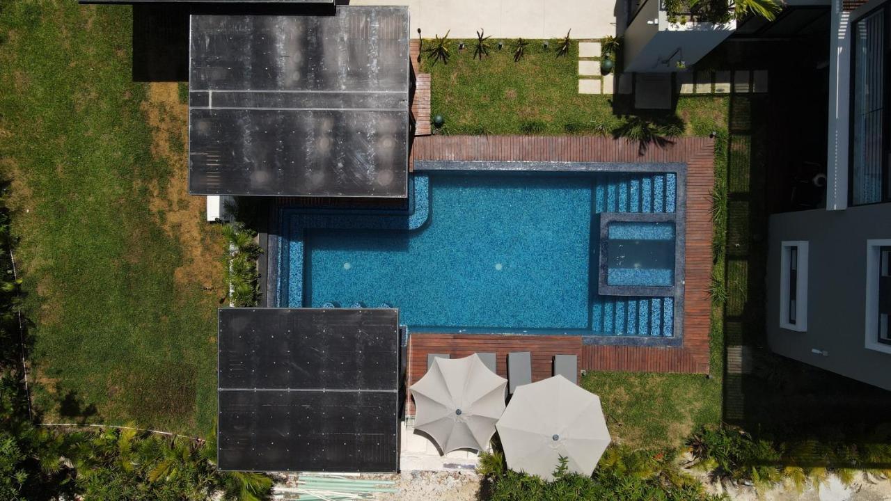 Panther Bay Boutique Hotel アクマル エクステリア 写真